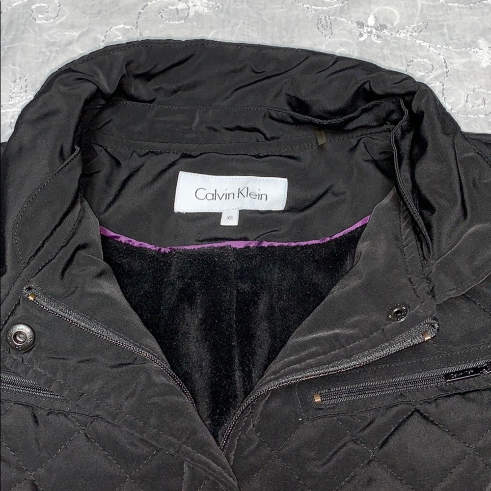 Calvin Klein women’s jacket. - Picture 6 of 9